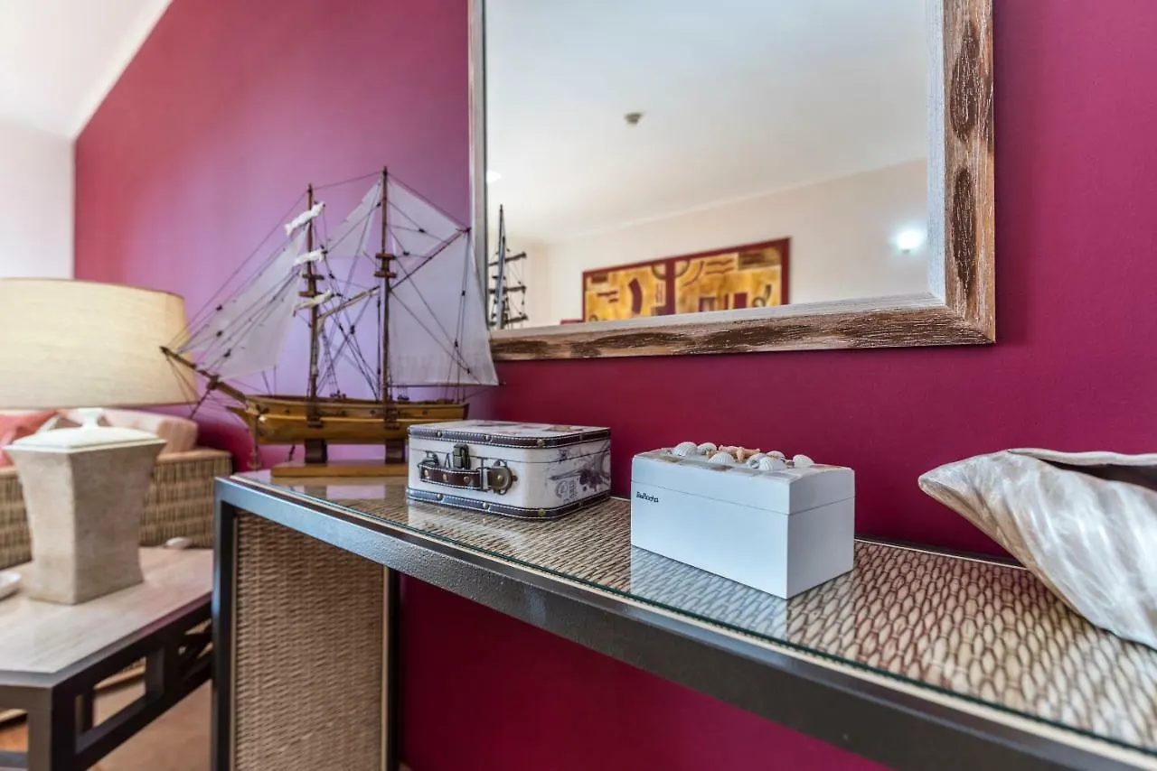 Luxury Apartment, Marina, Beach & Pool Portimao Apartment